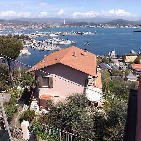Tre Pini Apartment La Spezia Ngoại thất bức ảnh